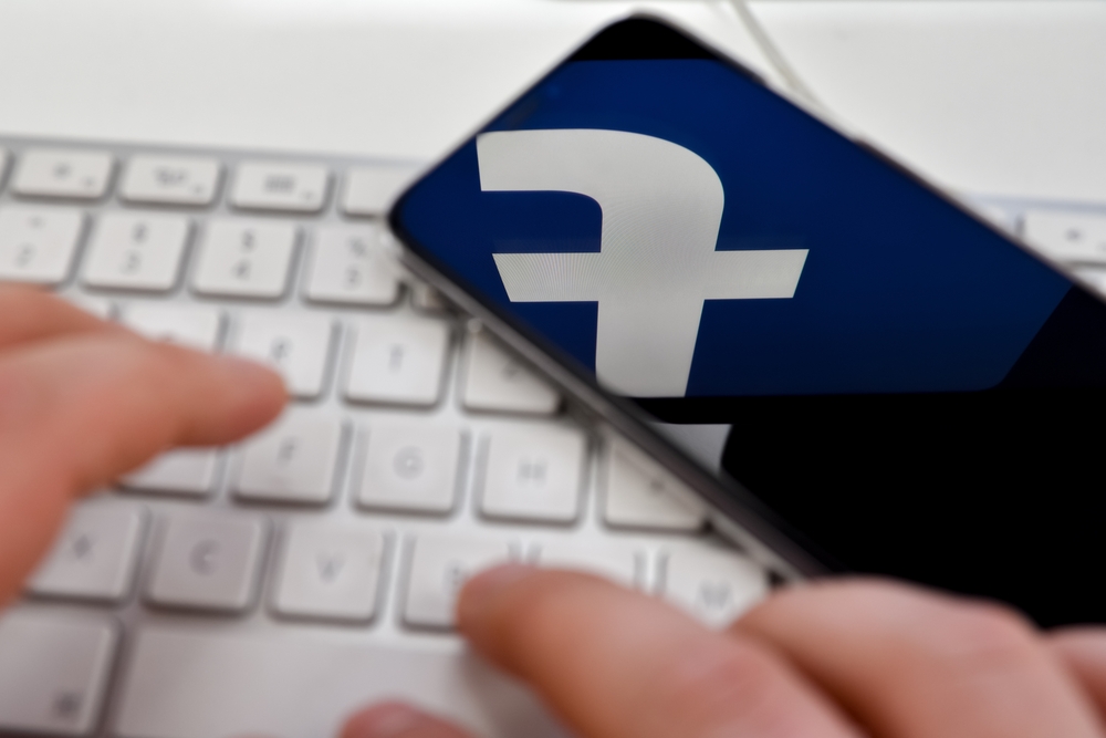 67% dintre tineri și-au închis contul de Facebook și au migrat către alte platforme. Află de ce s-a întâmplat asta