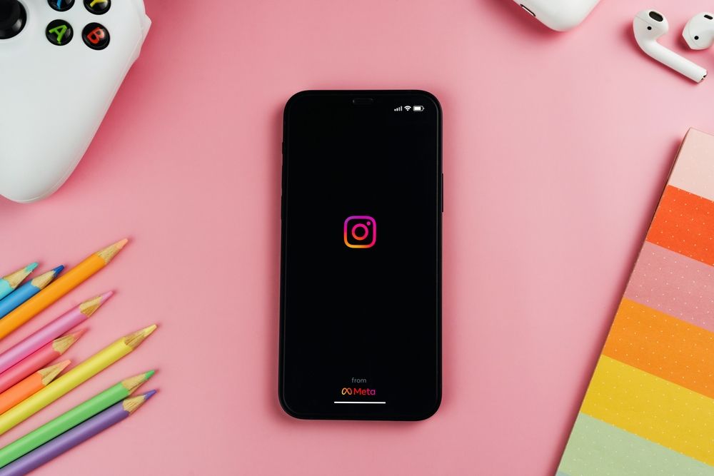 Instagram va folosi inteligența artificială pentru a-ți verifica vârsta