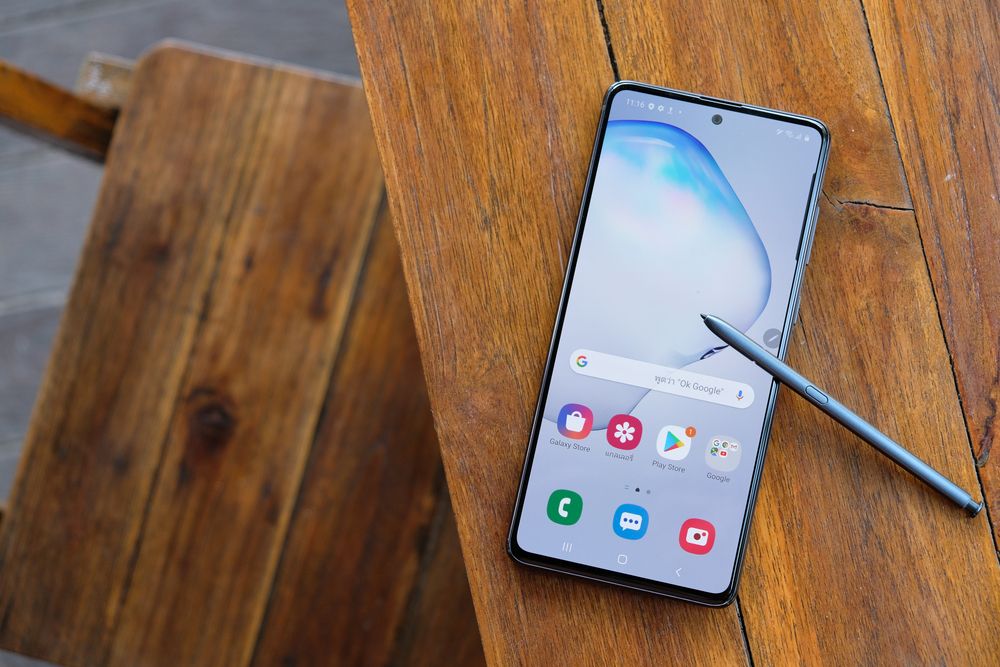 Samsung Galaxy Note 10 Lite - review, preț și păreri